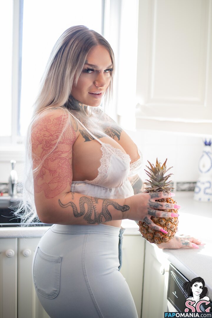 Avidekielle Nude OnlyFans  Leaked Photo #5