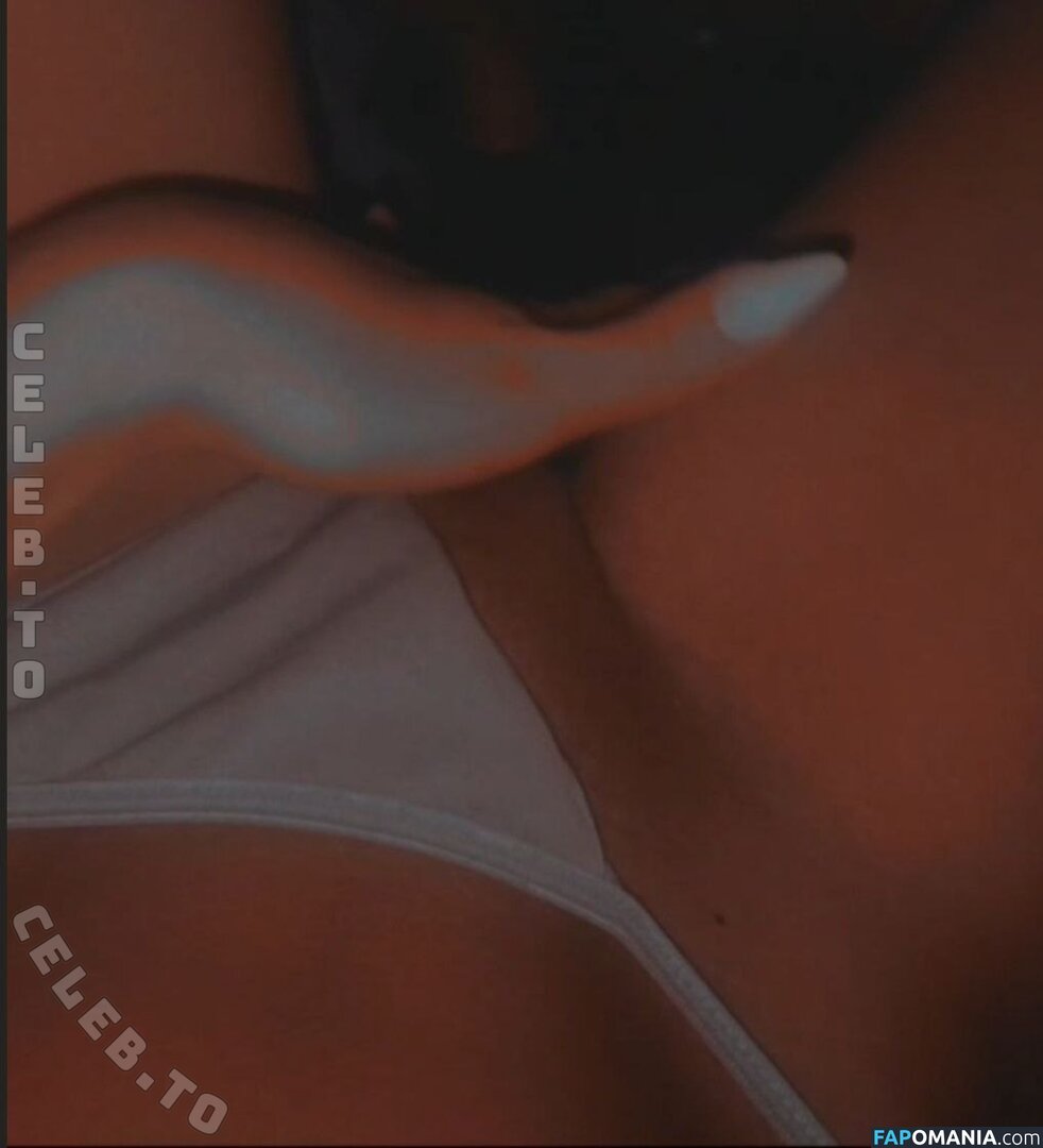 Avocadox / moonbeamcorazon Nude OnlyFans  Leaked Photo #4