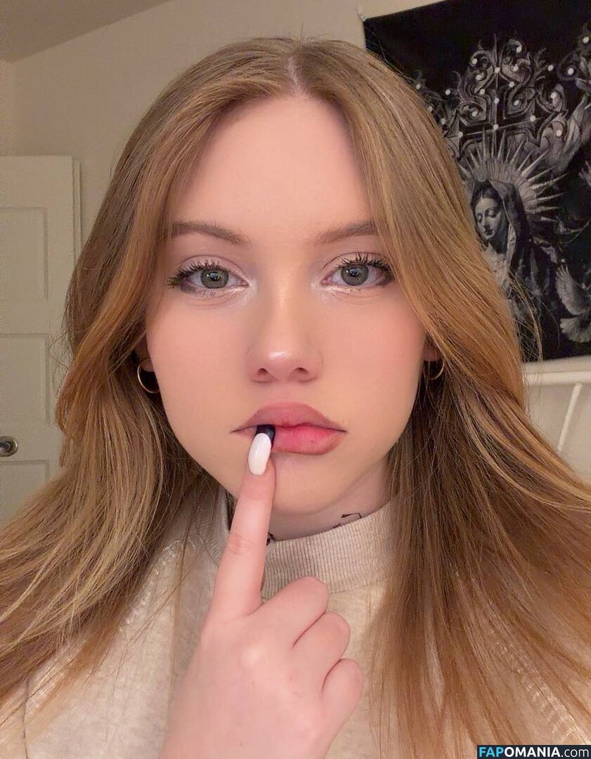 Avrrorkar / kira Avrrorka / kirakryl07 Nude OnlyFans  Leaked Photo #2