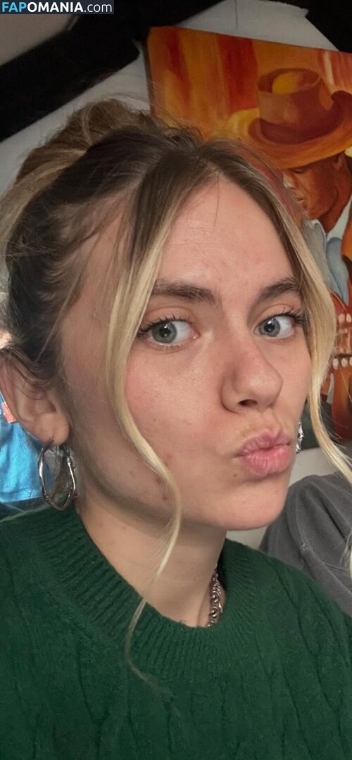 Axelle Maga / axelle.maga Nude OnlyFans  Leaked Photo #17