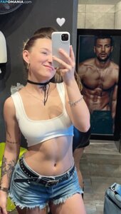 aylenncoro Nude OnlyFans  Leaked Photo #7