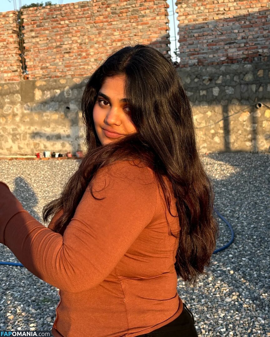 ayushi bhardwaj / ayushi_bhardwajj Nude OnlyFans  Leaked Photo #4