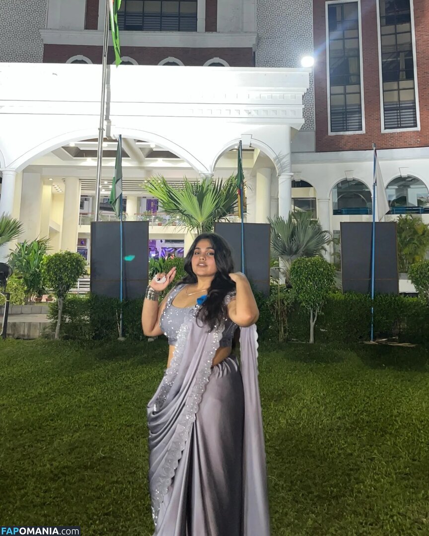 ayushi bhardwaj / ayushi_bhardwajj Nude OnlyFans  Leaked Photo #12