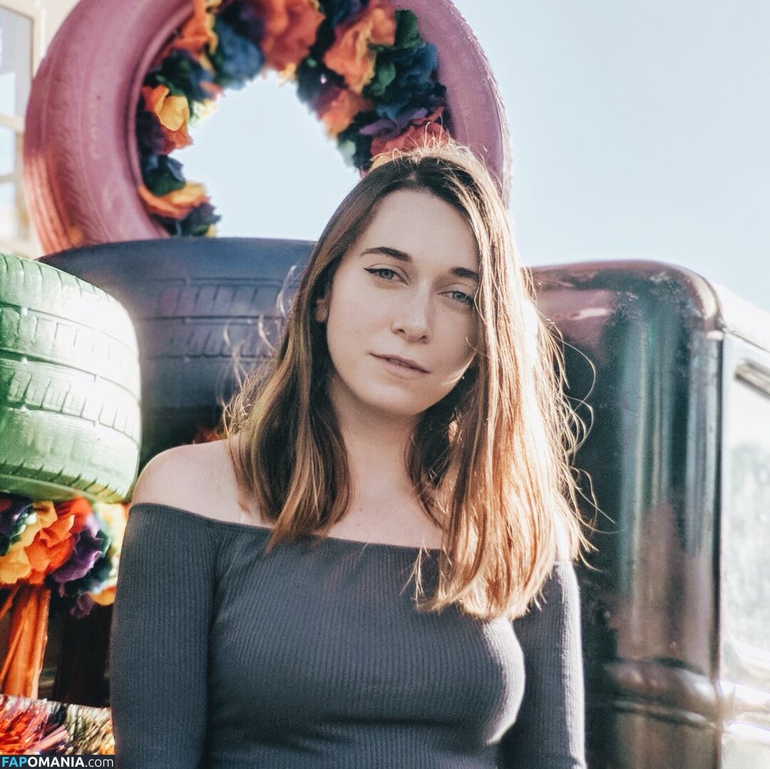 Ayytrae / angelicatrae / omgcosplay Nude OnlyFans  Leaked Photo #11