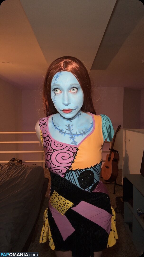 Ayytrae / angelicatrae / omgcosplay Nude OnlyFans  Leaked Photo #84