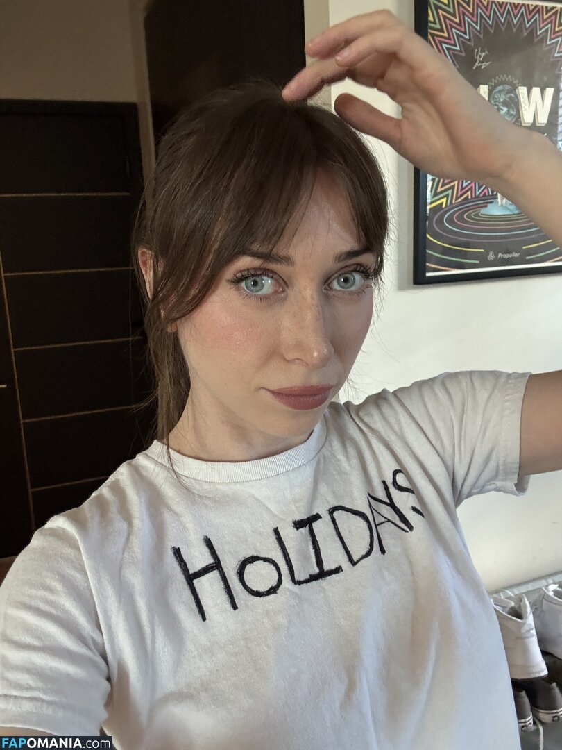 Ayytrae / angelicatrae / omgcosplay Nude OnlyFans  Leaked Photo #89