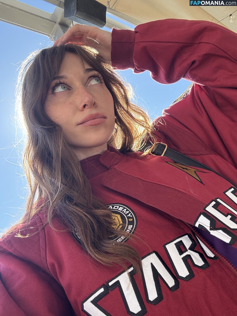 Ayytrae / angelicatrae / omgcosplay Nude OnlyFans  Leaked Photo #91