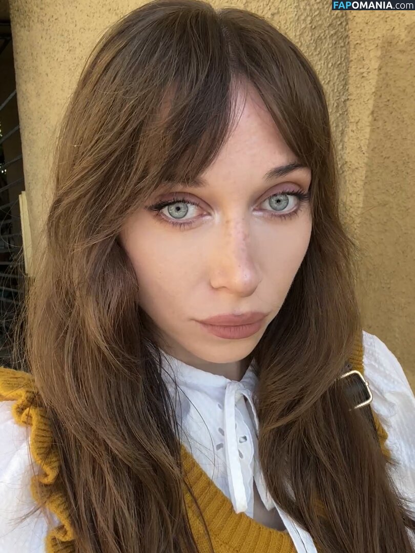 Ayytrae / angelicatrae / omgcosplay Nude OnlyFans  Leaked Photo #94