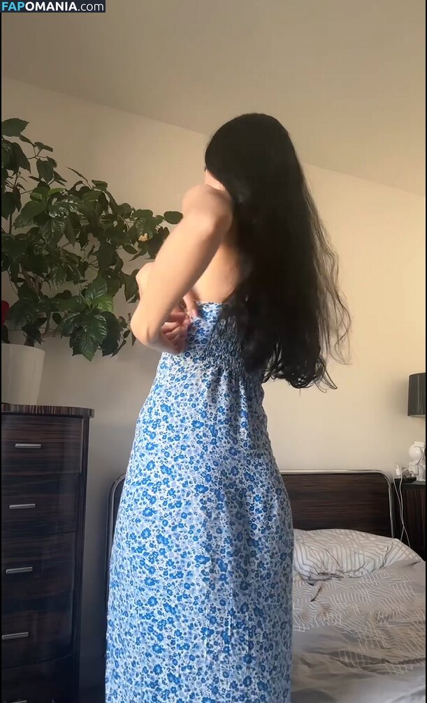 B_u_l_o_c_h_k_a / bulochkatyt Nude OnlyFans  Leaked Photo #1123