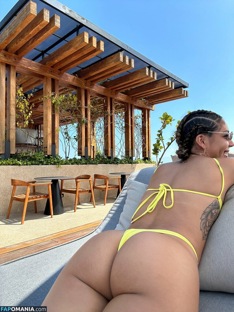 B0ngucci / yeezitaughtme Nude OnlyFans  Leaked Photo #3