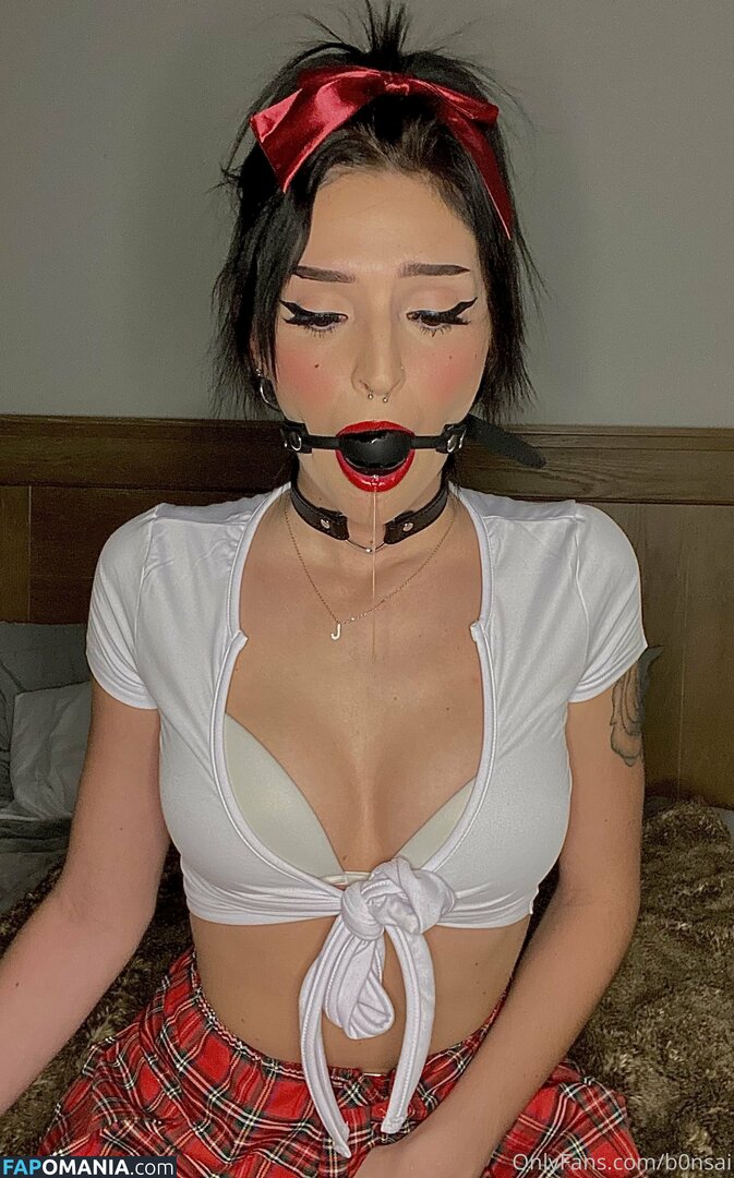 b0nsai / b0nzai / jaz_sinclair Nude OnlyFans  Leaked Photo #9