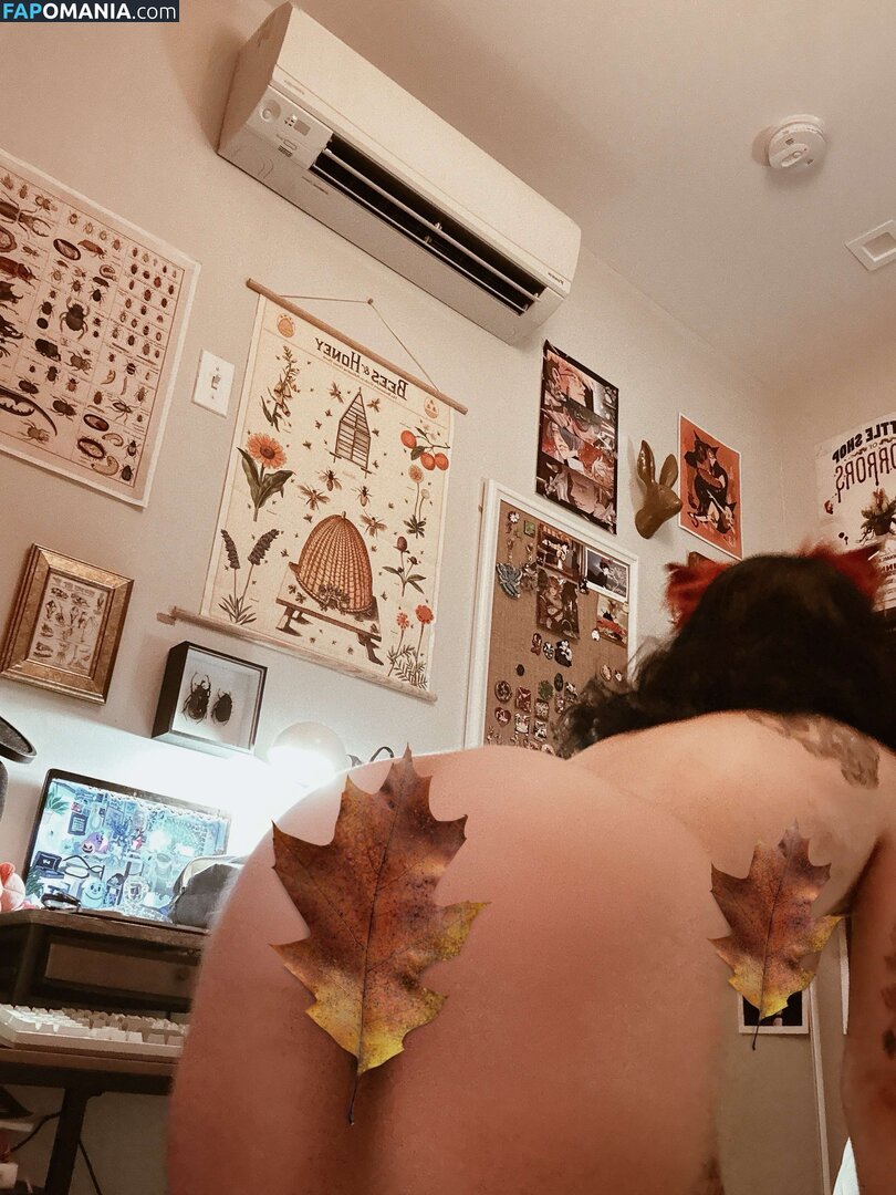 B1tchy_lesbian / laurenmonac0 Nude OnlyFans  Leaked Photo #3