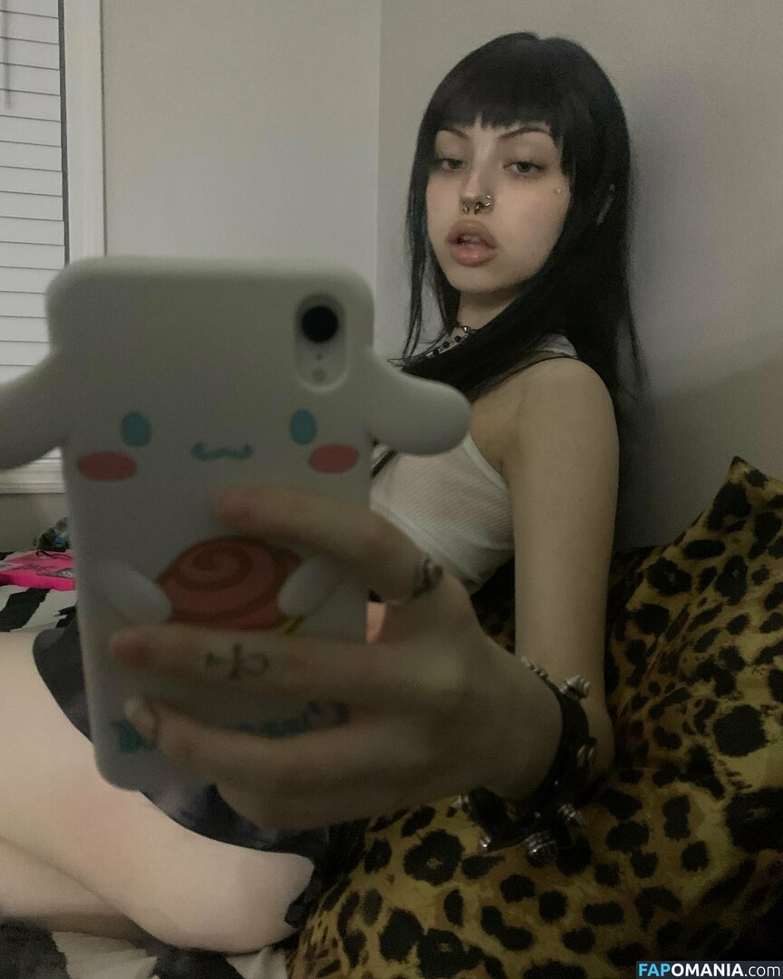 64il0ut / b4i1e3 / b4il3e Nude OnlyFans  Leaked Photo #13