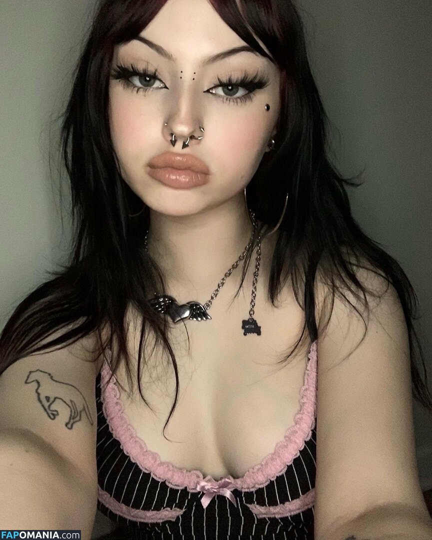 64il0ut / b4i1e3 / b4il3e Nude OnlyFans  Leaked Photo #17