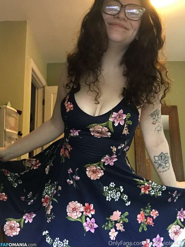 420baby_violet / BABY VIOLET / baby_violet420 / https: Nude OnlyFans  Leaked Photo #8