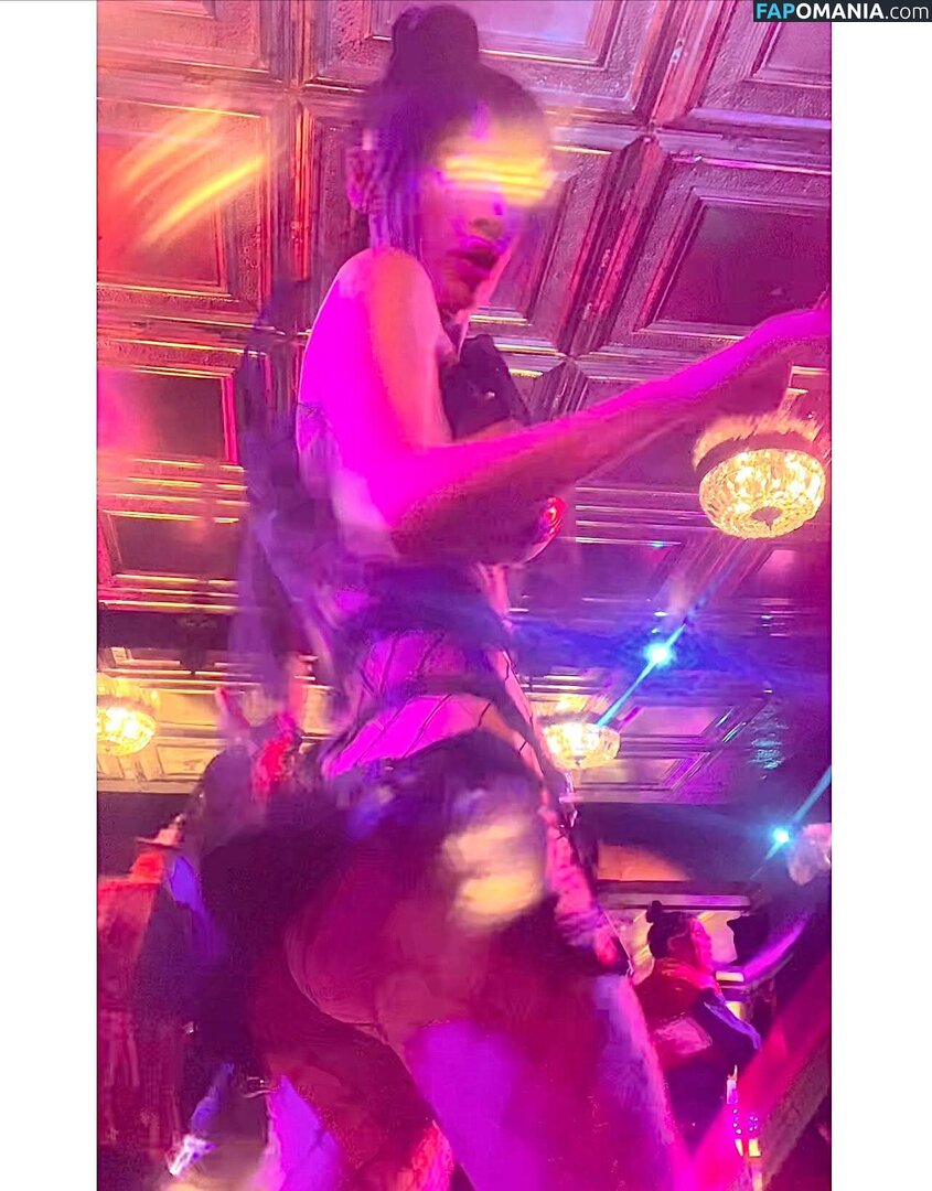 Bai Ling / iambailing Nude OnlyFans  Leaked Photo #645