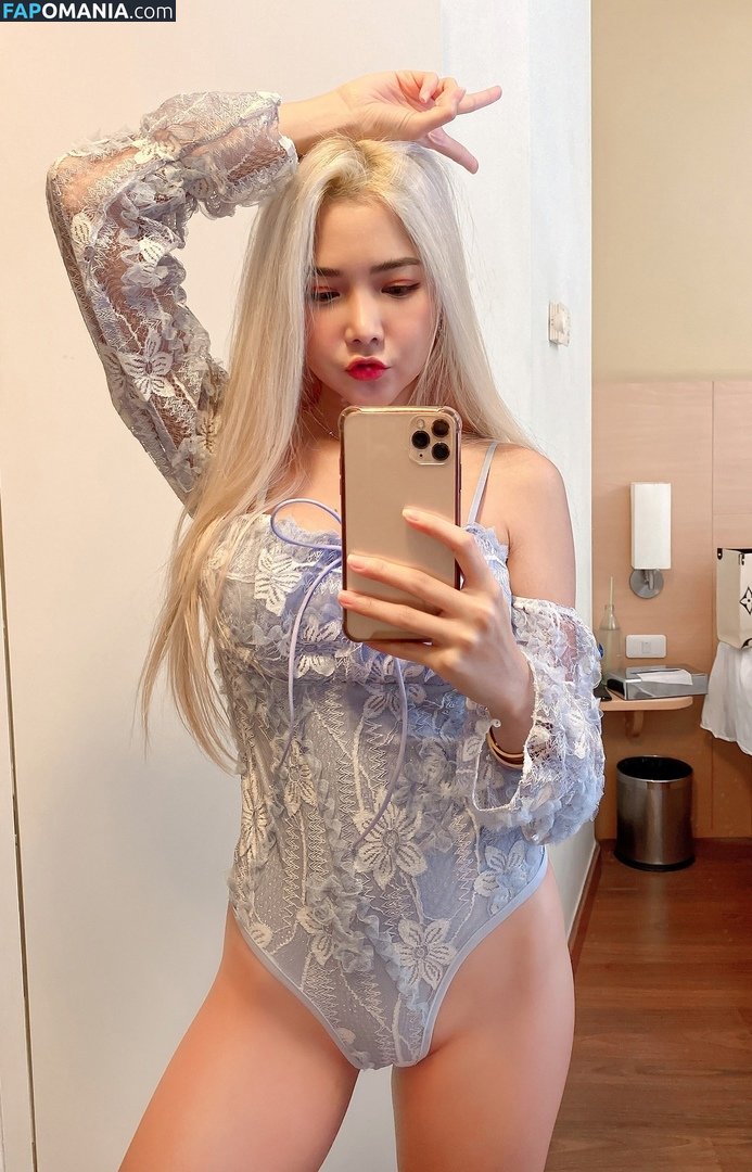 Baibaifern / fernphchm Nude OnlyFans  Leaked Photo #2