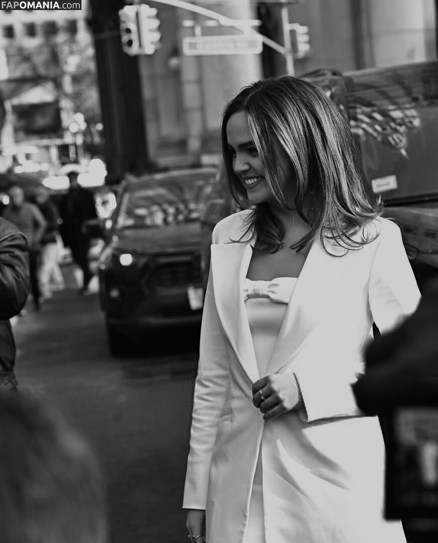 Bailee Madison / baileemadison / bailey_madis0n Nude OnlyFans  Leaked Photo #15