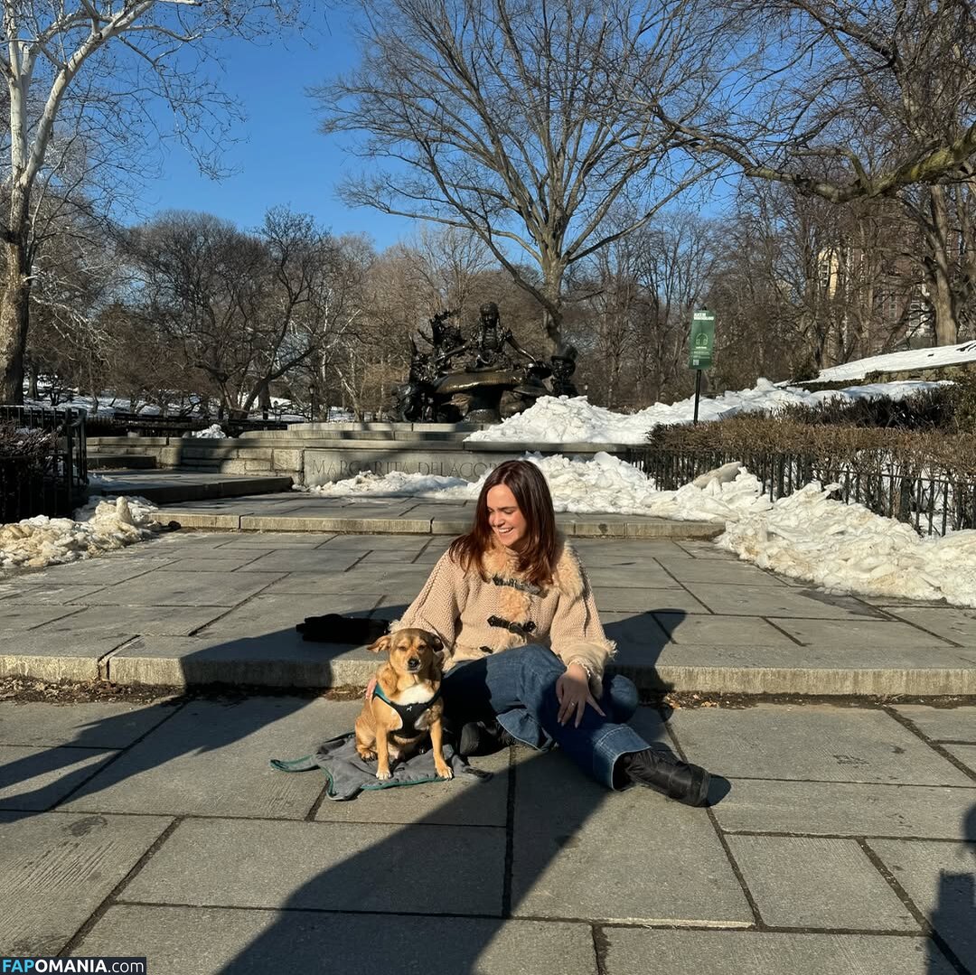 Bailee Madison / baileemadison / bailey_madis0n Nude OnlyFans  Leaked Photo #22