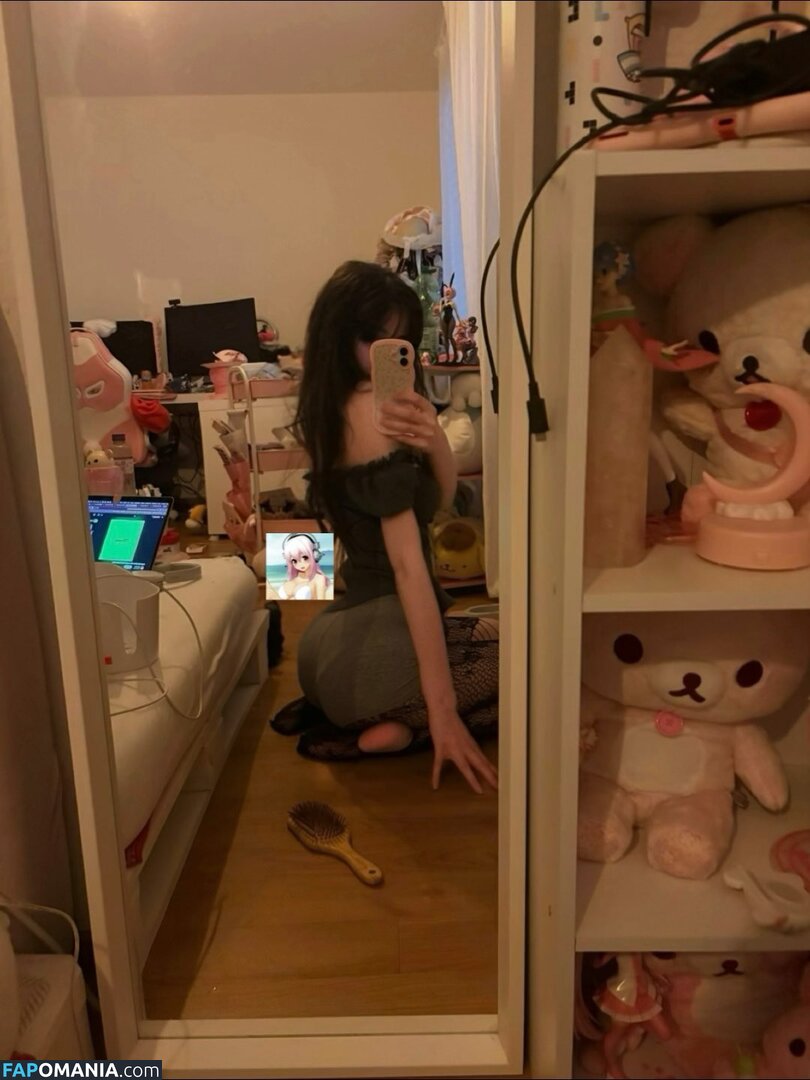 Bambisawa Nude OnlyFans  Leaked Photo #7