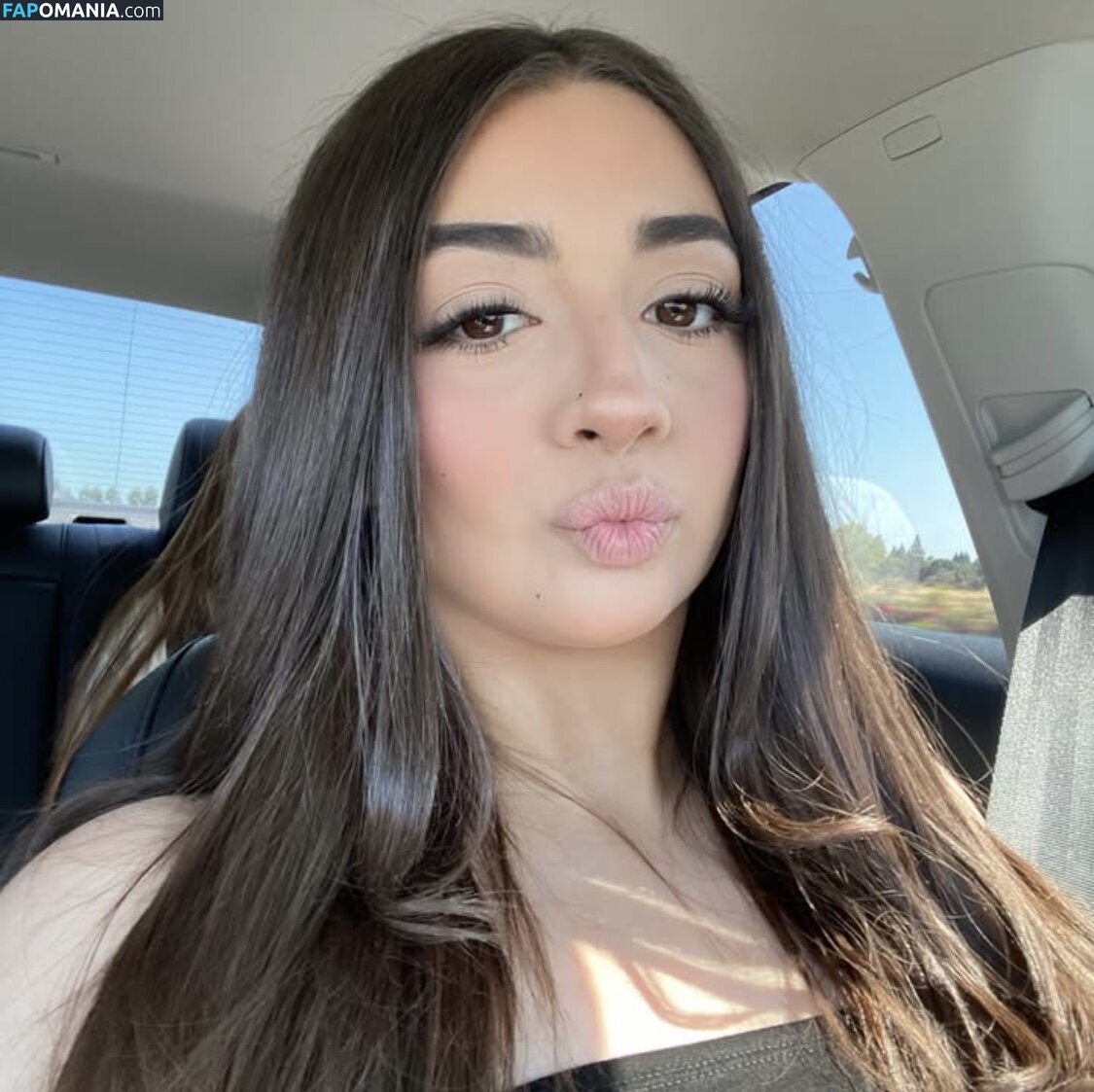 Bellah / _band.foglo Nude OnlyFans  Leaked Photo #2