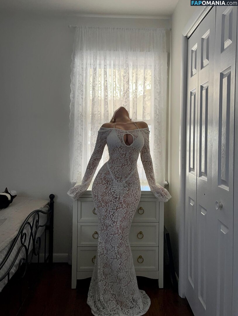 Barbara Batista / barbsss_x Nude OnlyFans  Leaked Photo #8