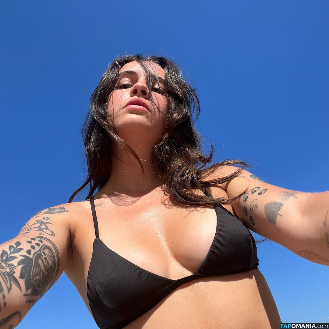 Bea Miller / beamiller Nude OnlyFans  Leaked Photo #32