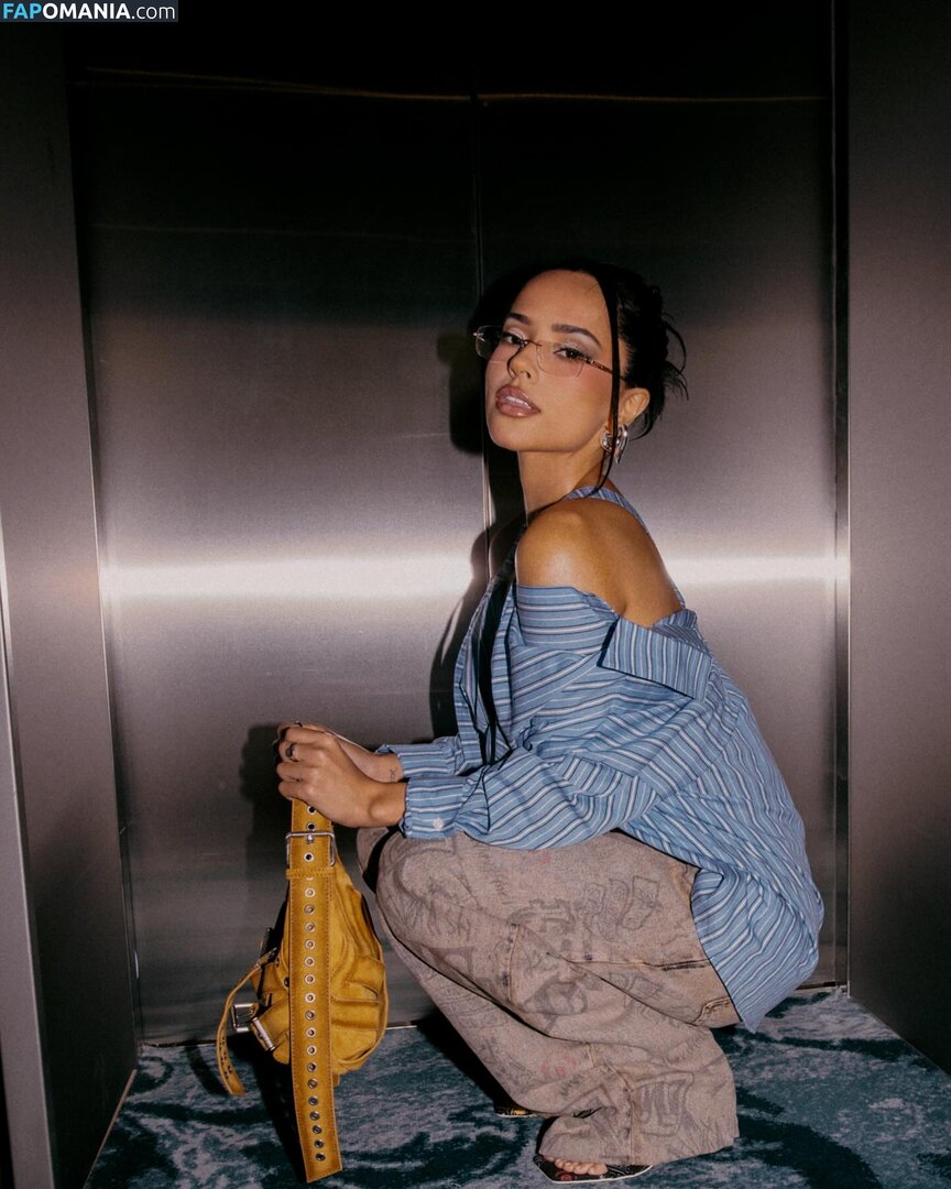 Becky G / iambeckyg / therealbeckyg Nude OnlyFans  Leaked Photo #1041