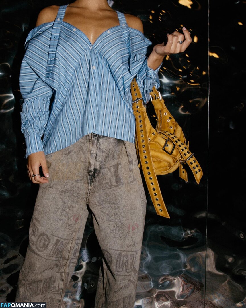 Becky G / iambeckyg / therealbeckyg Nude OnlyFans  Leaked Photo #1043