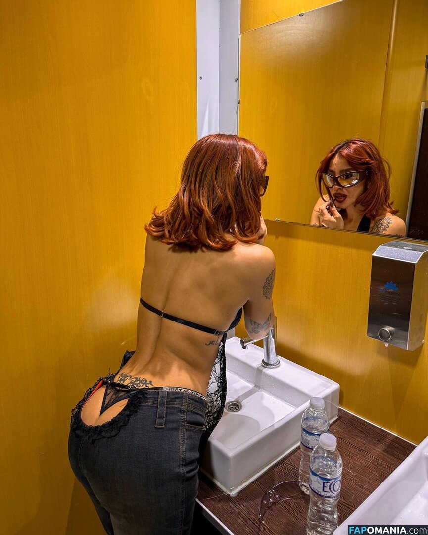 Belenegri / La Chilena / Lachilenabelu Nude OnlyFans  Leaked Photo #1