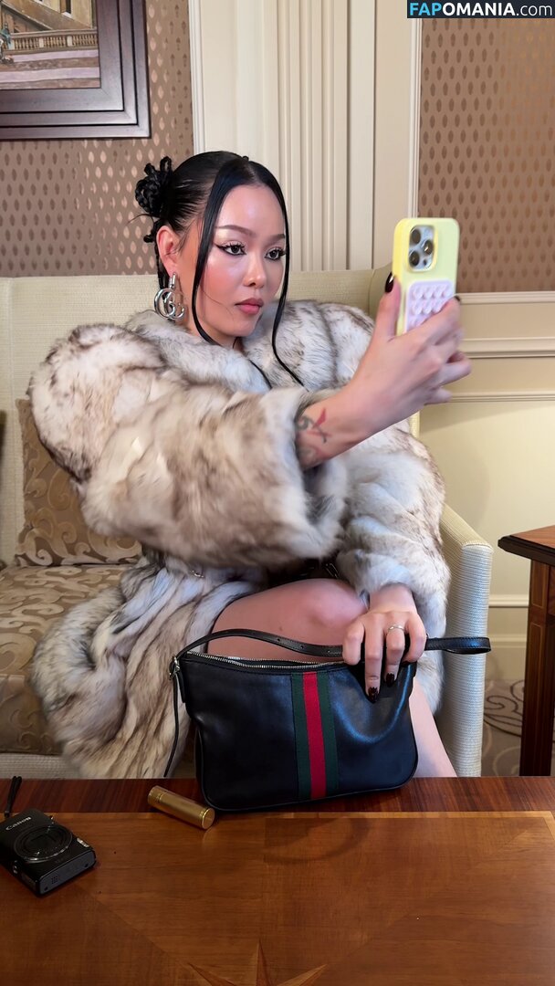 Bella Poarch / bellapoarch / bllapoarch Nude OnlyFans  Leaked Photo #12