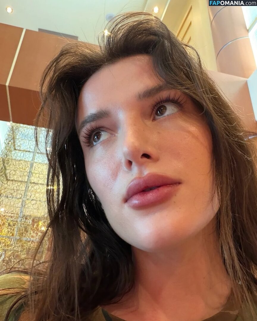 Bella Thorne / bellathorne Nude OnlyFans  Leaked Photo #4