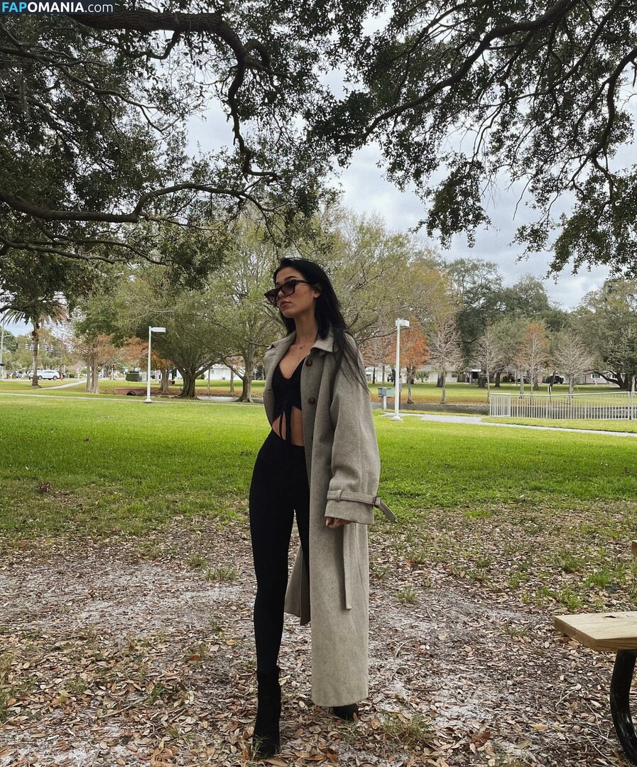 Bella / bellahadid / bellaraee Nude OnlyFans  Leaked Photo #7