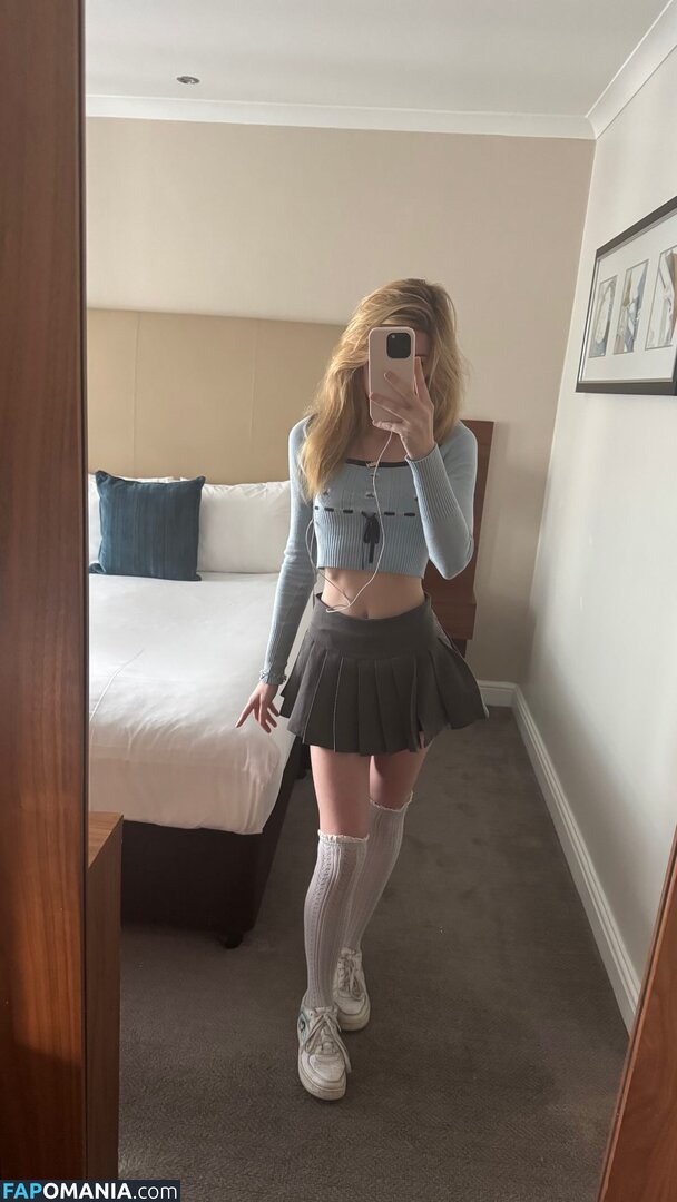 Belle Delphine / belle.delphine / belledelphine / bunnydelphine Nude OnlyFans  Leaked Photo #121