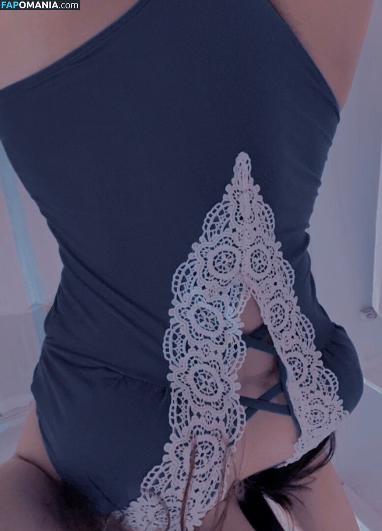 Benhumea / ibenhumeaa Nude OnlyFans  Leaked Photo #1