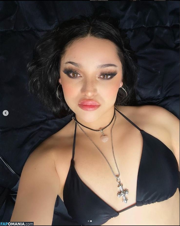 Bernadette / bernaarose Nude OnlyFans  Leaked Photo #13