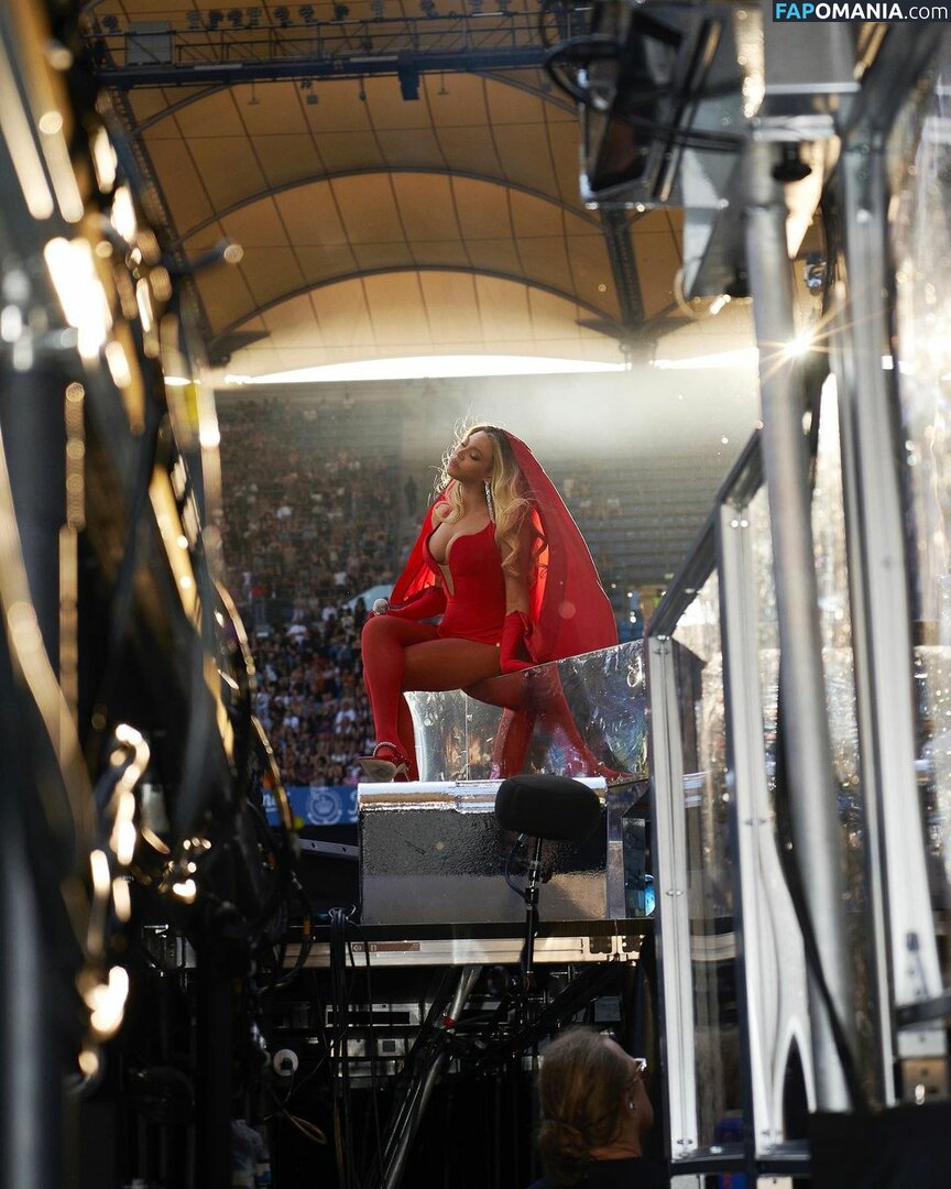 Beyonce Nude OnlyFans  Leaked Photo #34