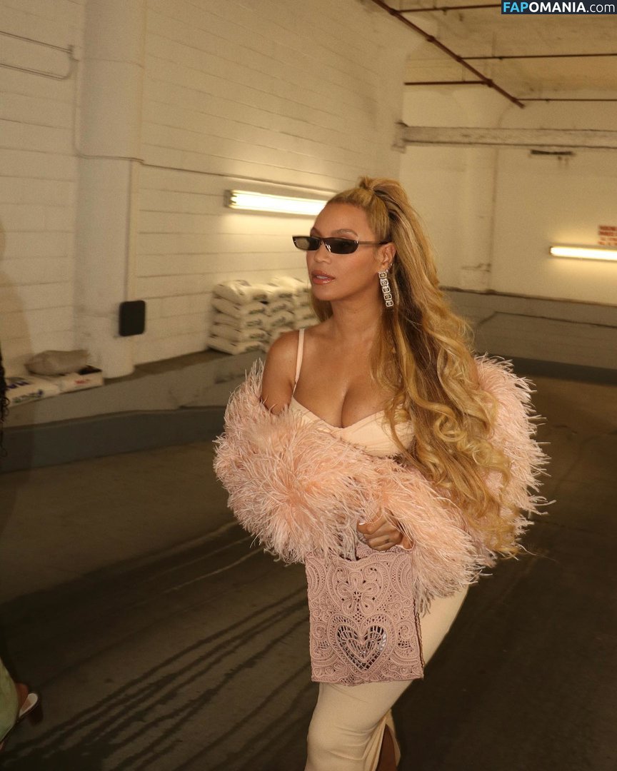 Beyonce Nude OnlyFans  Leaked Photo #77