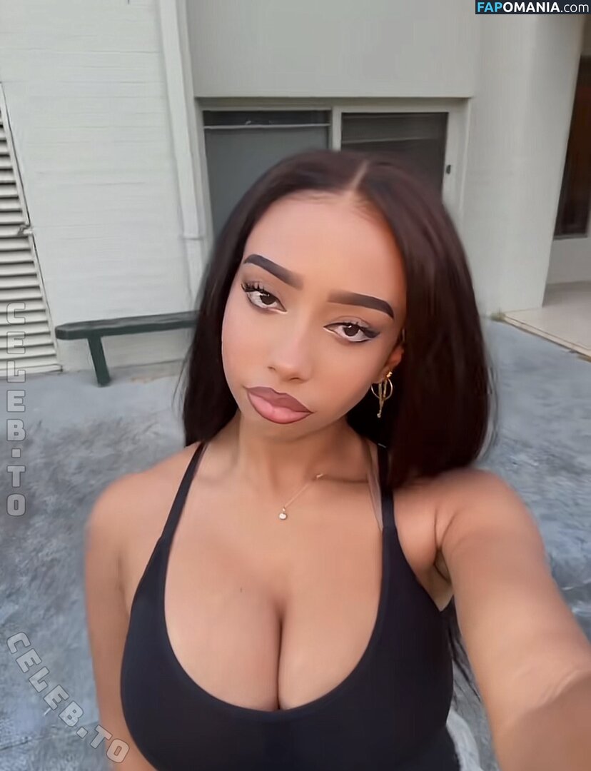Bianca Alexandra / bianca.alexandrraa / itaintbee Nude OnlyFans  Leaked Photo #3