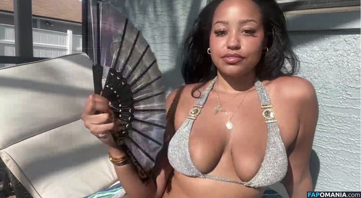 Bianca The Baker / b_iancaaaaaa / biancathebaker Nude OnlyFans  Leaked Photo #5