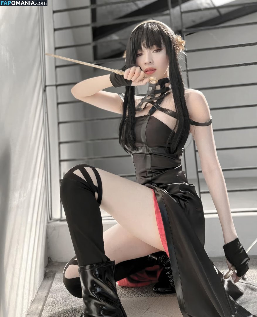 Biancake Bianca Yao / sliceofb1ancake Nude OnlyFans  Leaked Photo #6