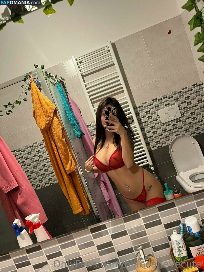 biancanevecute Nude OnlyFans  Leaked Photo #20
