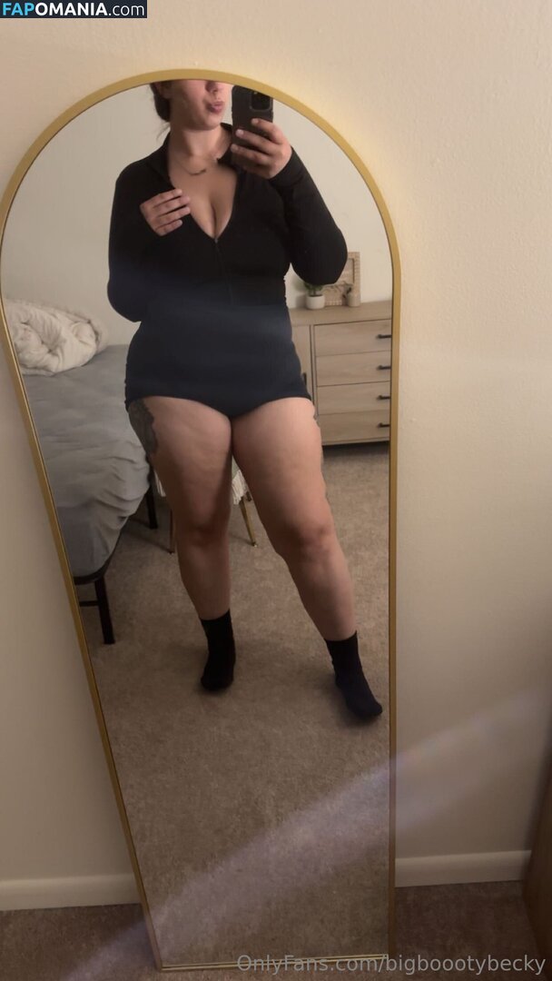 bigboootybecky / bigbootybecka_ Nude OnlyFans  Leaked Photo #10