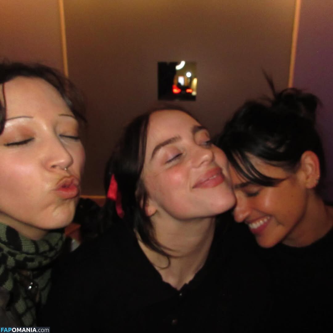 Billie Eilish / Fake / billeeilish / billieeilish Nude OnlyFans  Leaked Photo #2265