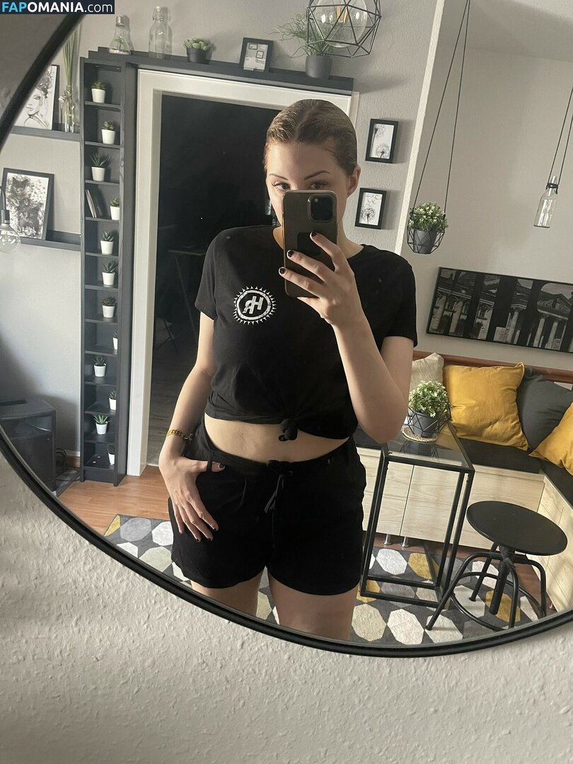 Binamusik / diekittey Nude OnlyFans  Leaked Photo #4