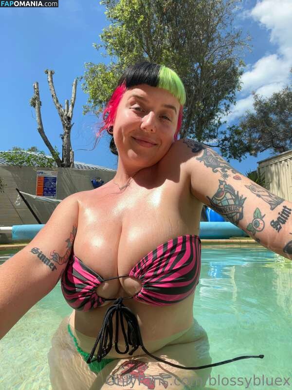 Blossy Blue Vip / blossybluex Nude OnlyFans  Leaked Photo #1