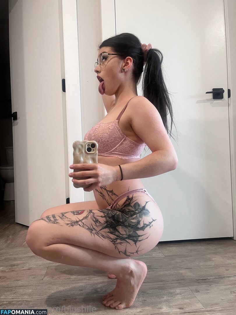 blushiie / blushiiie_ Nude OnlyFans  Leaked Photo #3