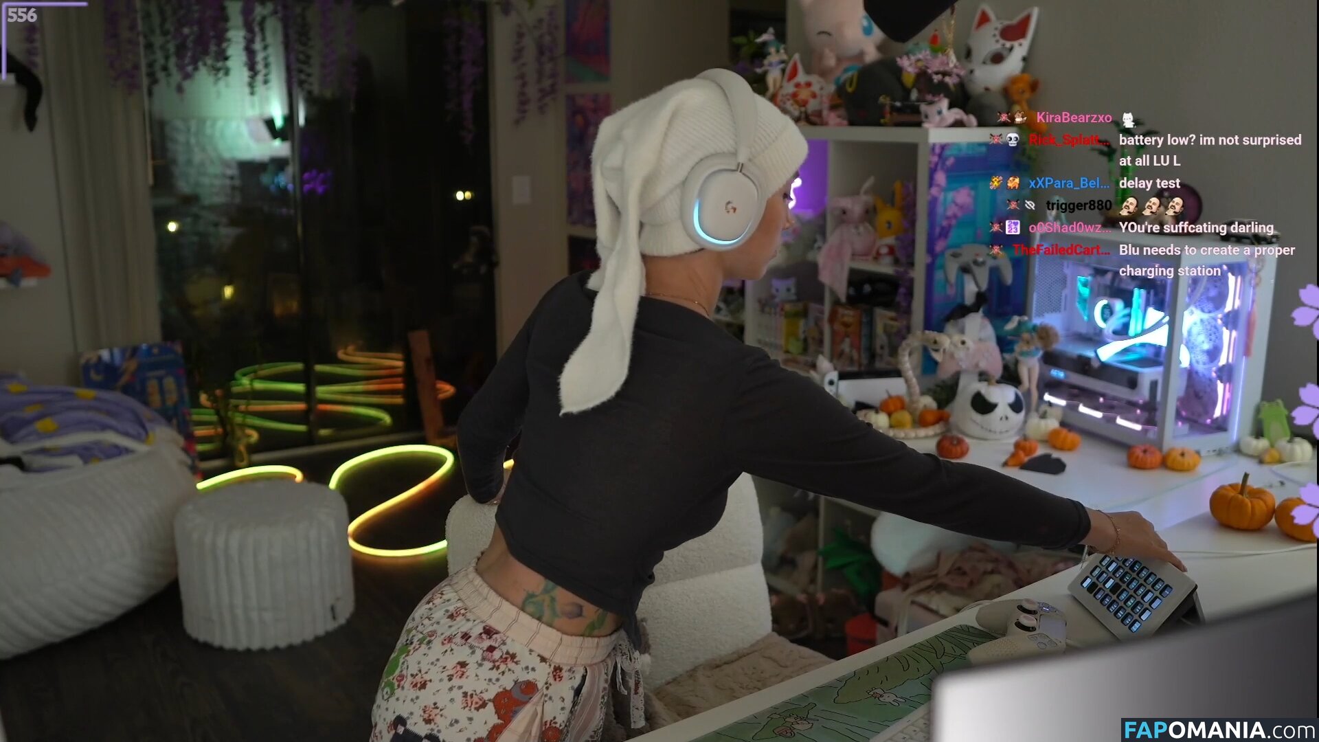 BluTube / orchidsandhoney / therealroyalblu Nude OnlyFans  Leaked Photo #63