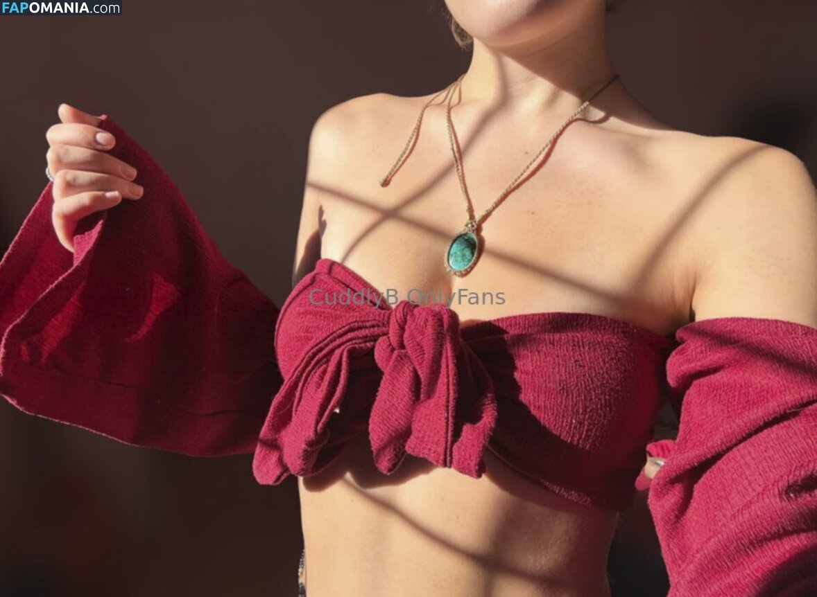 BneedsCinA / cuddlybonlyfans / themodernmaccabee Nude OnlyFans  Leaked Photo #2