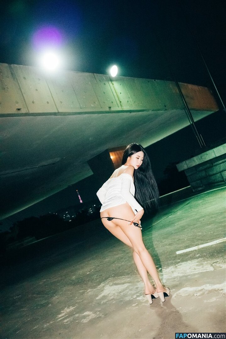 Bomi / Girl Crush KPop / bomistry / bomistry2022 / girlcrushfancam Nude OnlyFans  Leaked Photo #14